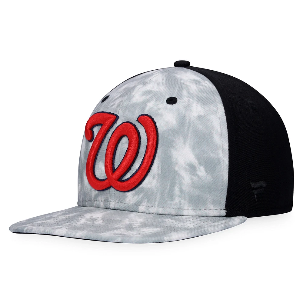 Men's Majestic Gray Washington Nationals Smoke Dye Snapback Hat