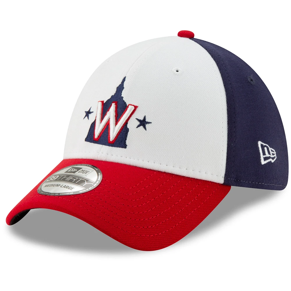 Casquette 39THIRTY Flex New Era pour homme des Washington Nationals Alternate 2 Team Classic, blanc/rouge