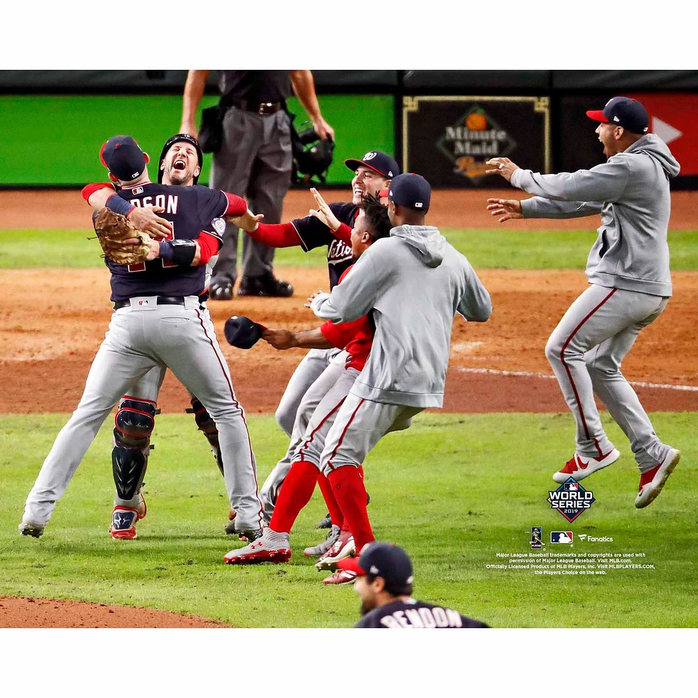 Photographie de célébration des champions non signés World Series 2019 Nationals Washington