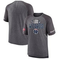 T-shirt raglan de tir fanatiques pour hommes, gris chiné, Washington Wizards 2022 Noches Ene-Be-A Core Shooting