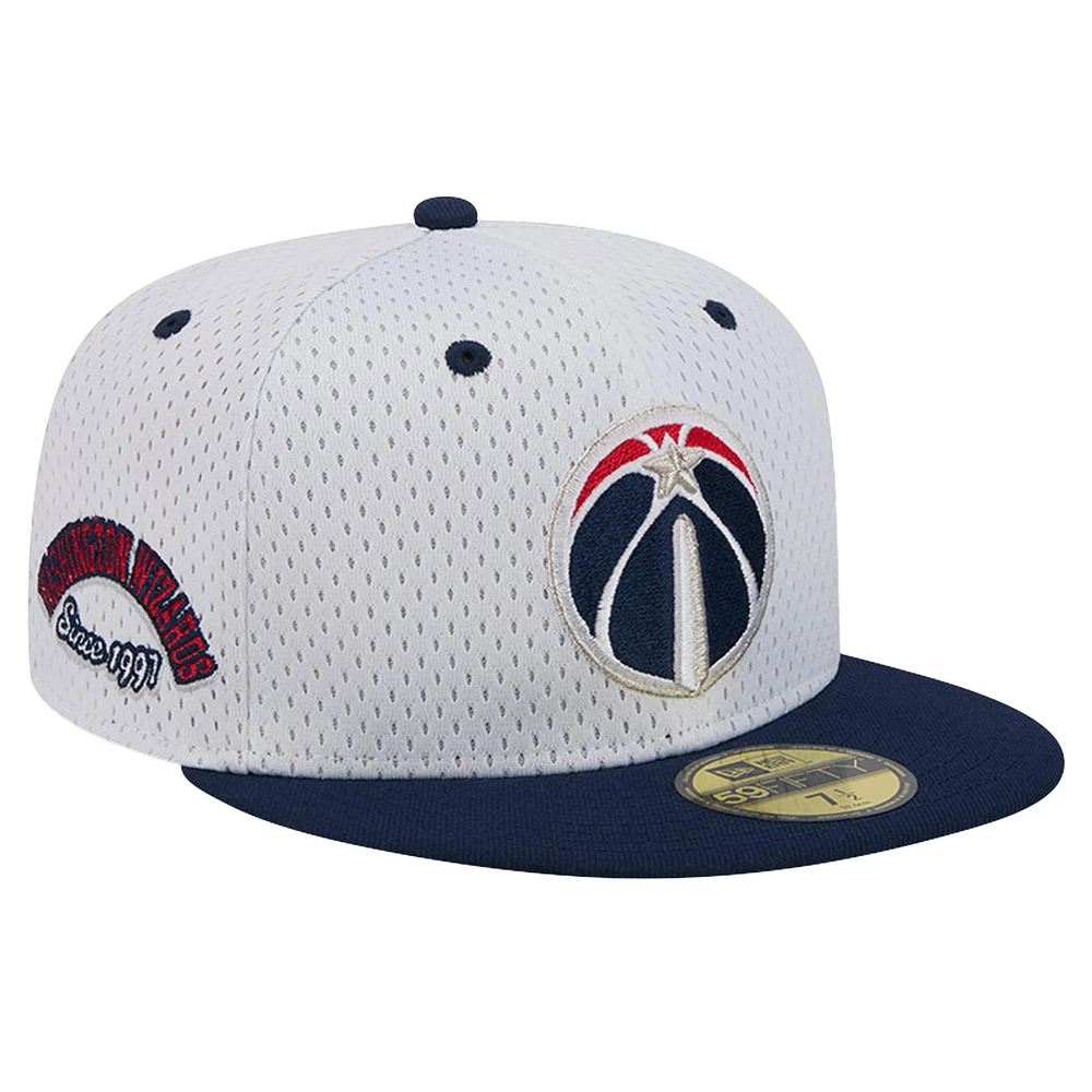 Casquette ajustée New Era Washington Wizards Throwback 2Tone 59FIFTY pour hommes, blanc/bleu marine