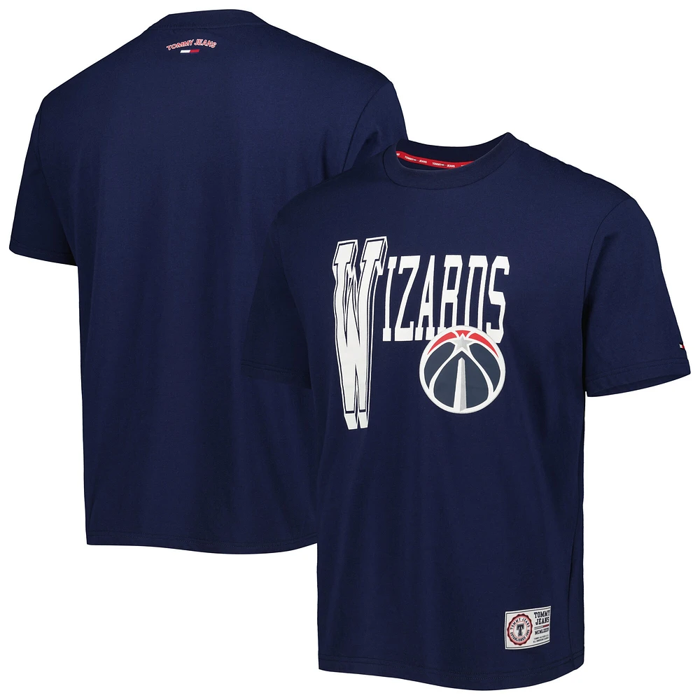 T-shirt Tommy Jeans pour homme bleu marine Washington Wizards Mel Varsity