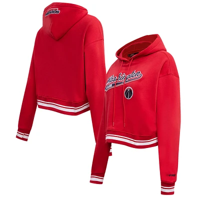 Sweat à capuche court Pro Standard Red Washington Wizards Script Tail pour femmes