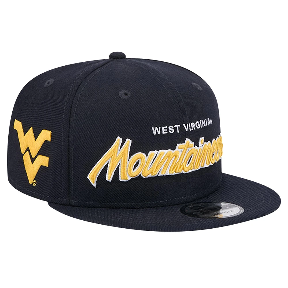 Casquette Snapback 9FIFTY Team Script des West Virginia Mountaineers New Era pour hommes, bleu marine