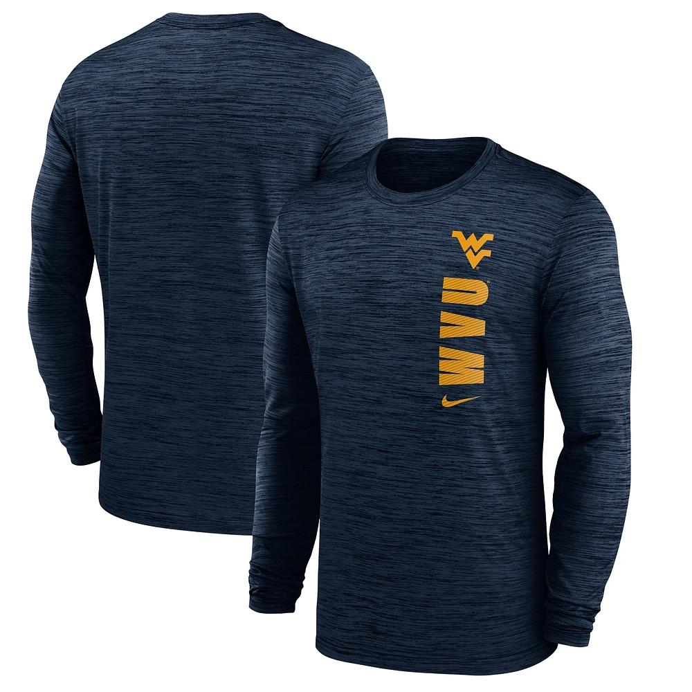 T-shirt à manches longues Nike bleu marine West Virginia Mountaineers 2024 Sideline Velocity Performance pour homme