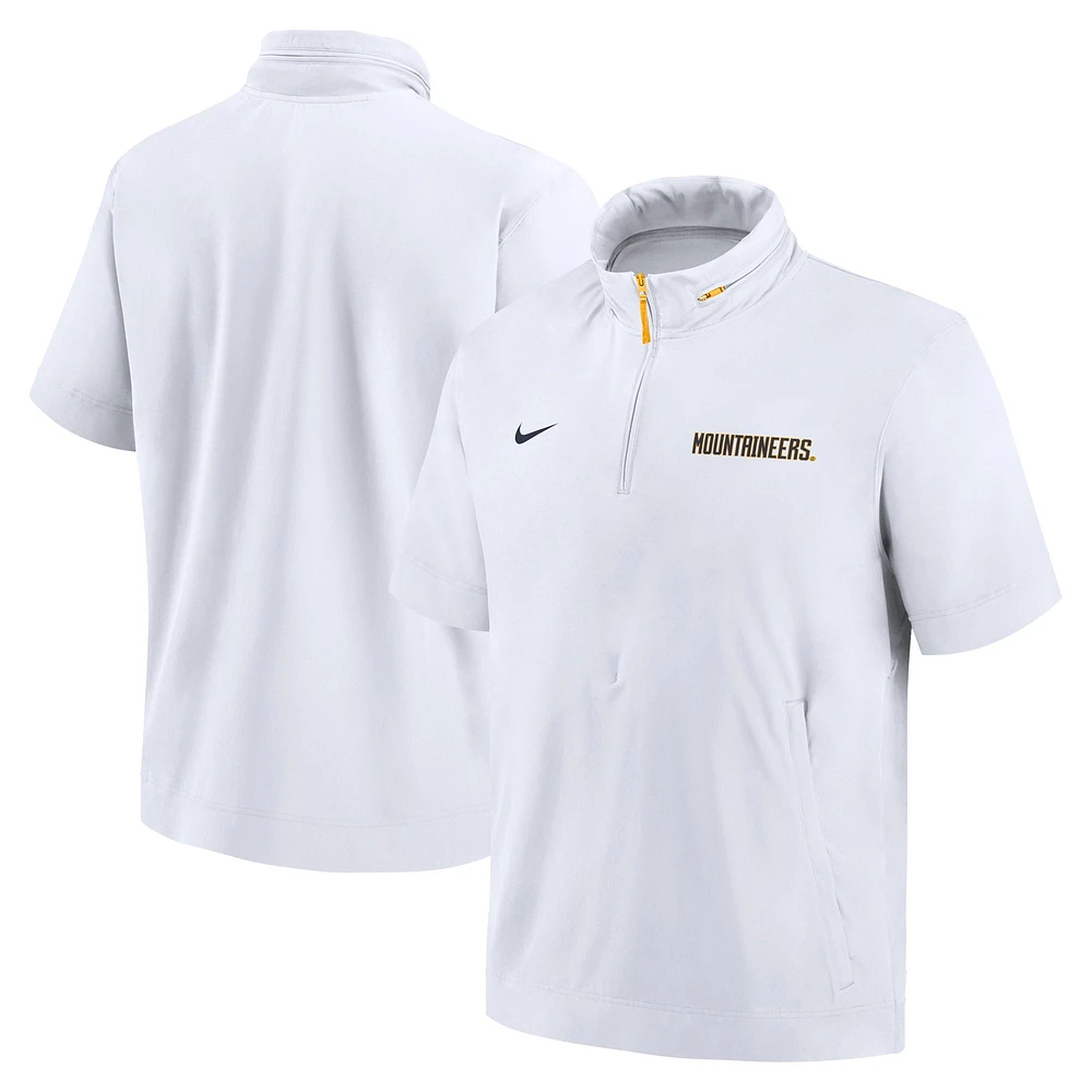 Veste à capuche manches courtes et demi-zip Nike White West Virginia Mountaineers 2024 Sideline Coach pour homme