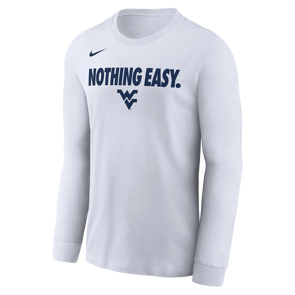 T-shirt à manches longues Nike West Virginia Mountaineers 2025 On-Court Bench pour homme Blanc
