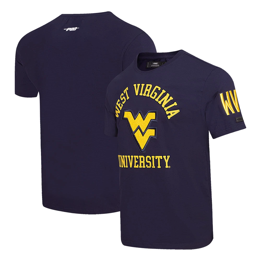 T-shirt à logo empilé classique Pro Standard pour homme, bleu marine West Virginia Mountaineers