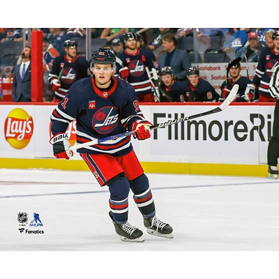 Cole Perfetti Winnipeg Jets - Patins non signés pour la prochaine photo de jeu