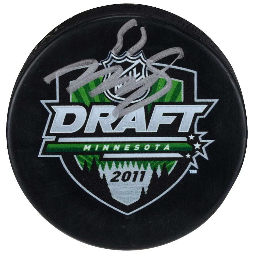 Rondelle de hockey autographiée par Mark Scheifele des Jets de Winnipeg avec le logo du repêchage 2011 de la LNH