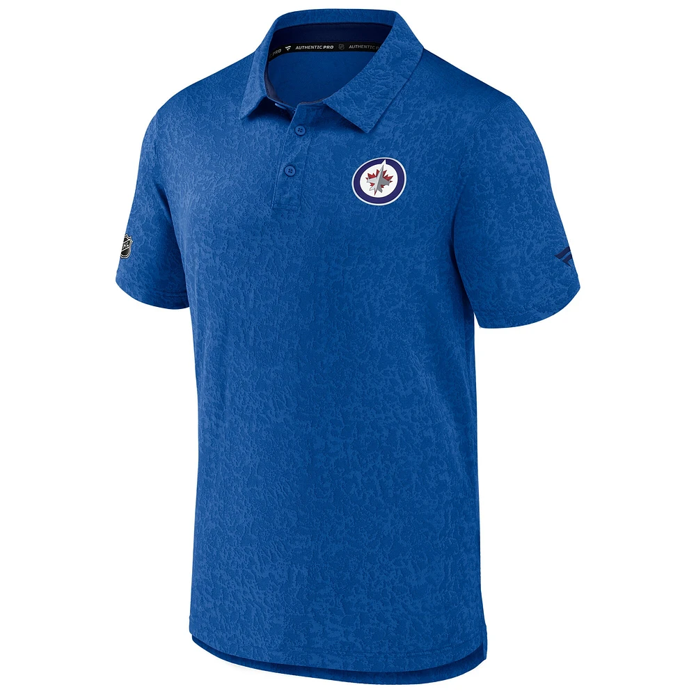 Polo Authentic Pro Jacquard bleu fanatiques pour homme des Jets de Winnipeg