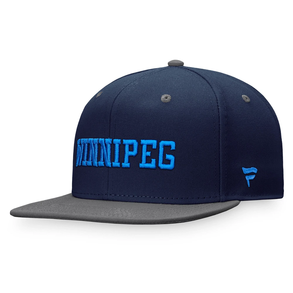 Fanatics pour hommes bleu marine/bleu Winnipeg Jets Heritage City bicolore - Casquette Snapback