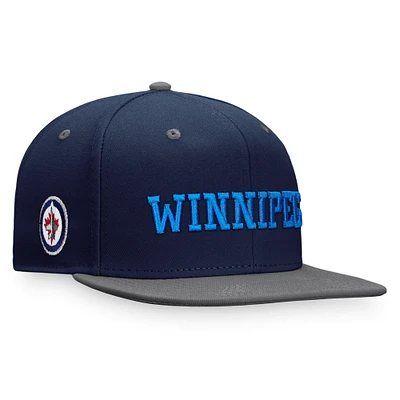 Fanatics pour hommes bleu marine/bleu Winnipeg Jets Heritage City bicolore - Casquette Snapback