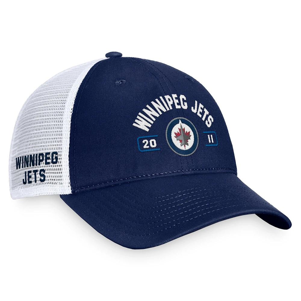 Casquette réglable pour hommes Fanatics bleu marine/blanc des Jets de Winnipeg Free Kick Trucker