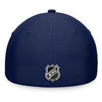 Casquette flexible authentique du camp d'entraînement professionnel des Jets de Winnipeg Fanatics pour hommes, bleu marine