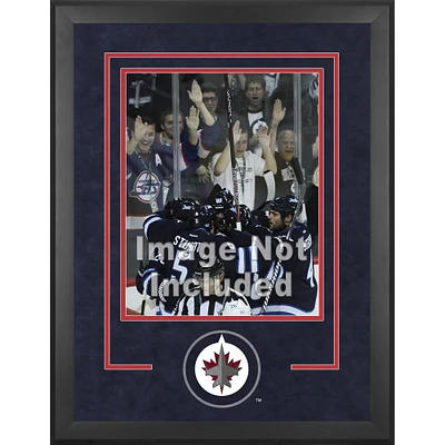 Cadre d'installation vertical de luxe en suède 16" x 20" des Jets de Winnipeg avec logo de l'équipe
