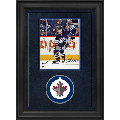 Cadre photo vertical de luxe 8 po x 10 po des Jets de Winnipeg avec logo de l'équipe