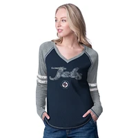 T-shirt à manches longues pour femme G-III 4Her par Carl Banks bleu marine Winnipeg Jets Winner