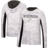 Men's Colosseum White Wisconsin Badgers Mossy Oak SPF 50 Performance Long Sleeve Hoodie T-Shirt