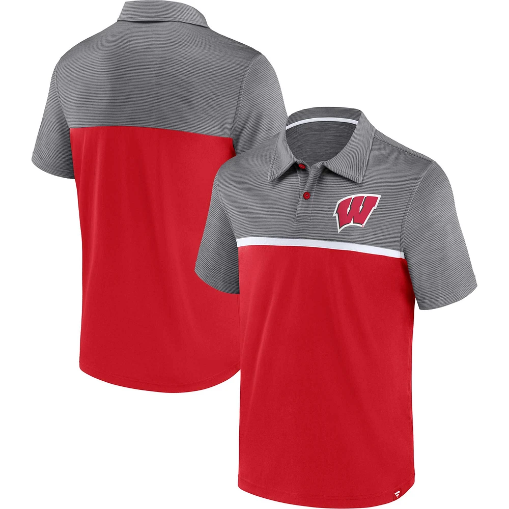 Polo Fanatics rouge/gris Wisconsin Badgers pour hommes