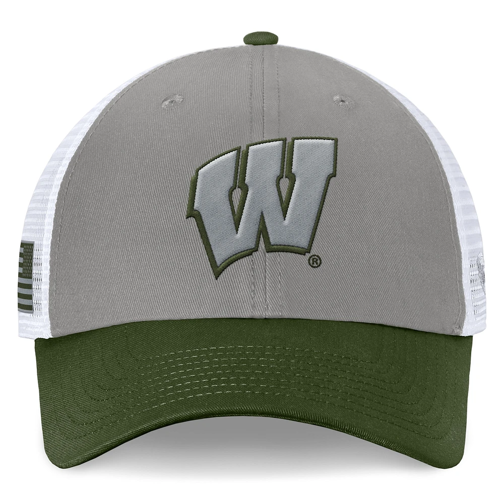 Men's Top of the World Gray/Green Wisconsin Badgers OHT Military Appreciation Badge Trucker Adjustable Hat