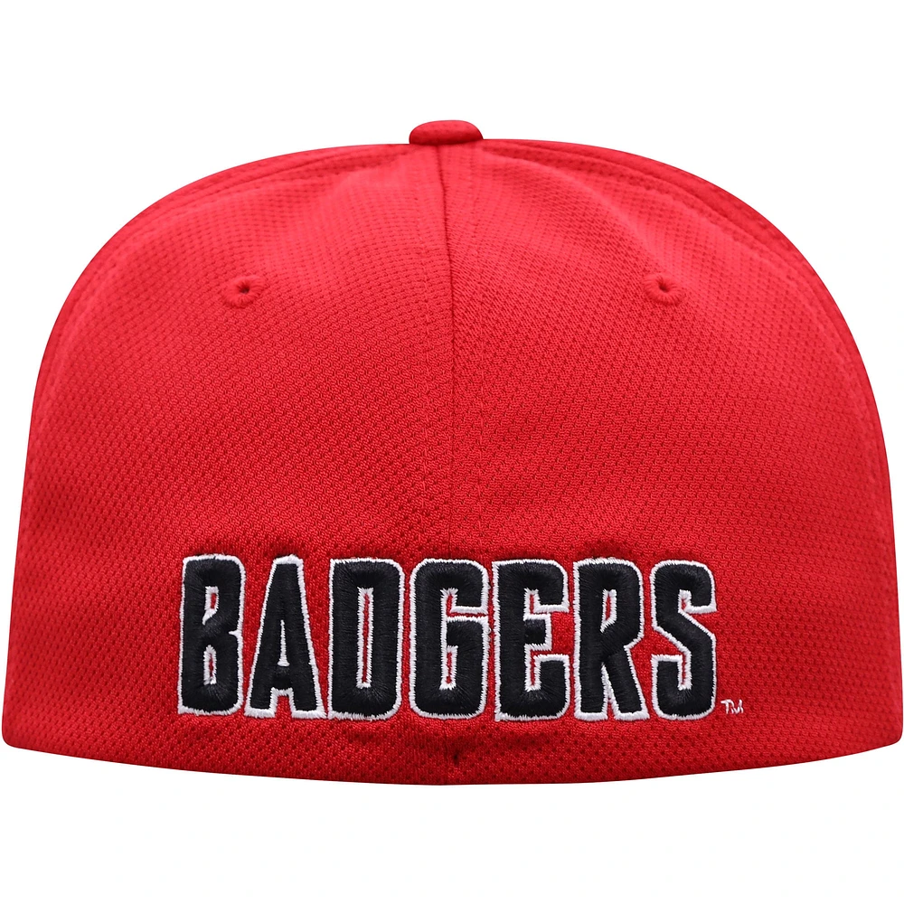 Men's Top of the World Red Wisconsin Badgers Reflex Logo Flex Hat