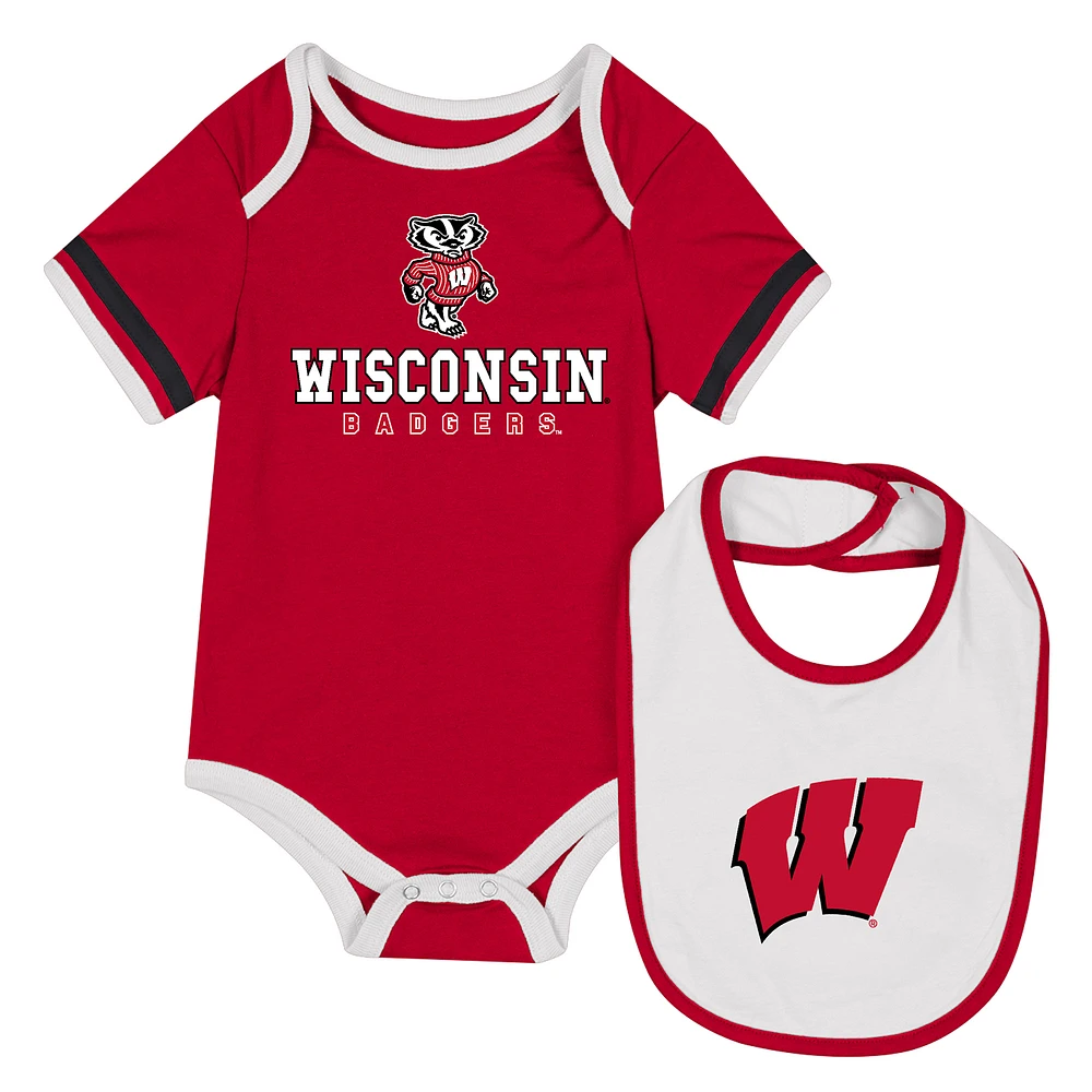 Newborn & Infant Colosseum  Red Wisconsin Badgers Bodysuit Bib Set