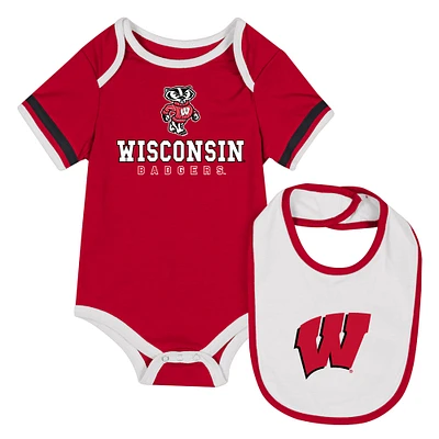 Newborn & Infant Colosseum  Red Wisconsin Badgers Bodysuit Bib Set