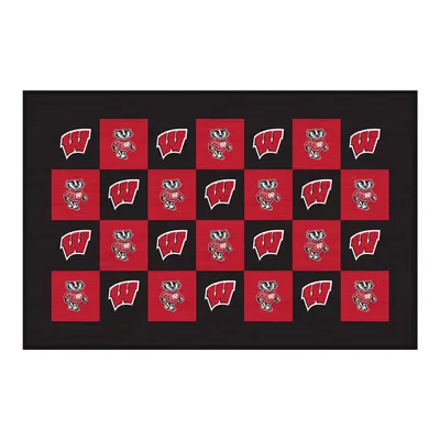 Wisconsin Badgers 30'' x 46'' Checkerboard Floor Mat