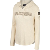 T-shirt à capuche manches longues pour femme Colosseum Cream Wisconsin Badgers OHT Military Appreciation Casey Raglan