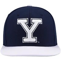 Men's Mitchell & Ness Navy/White Yale Bulldogs 2-Tone 2.0 Snapback Hat