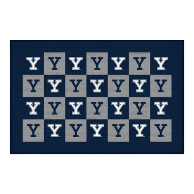 Yale Bulldogs 30'' x 46'' Checkerboard Floor Mat