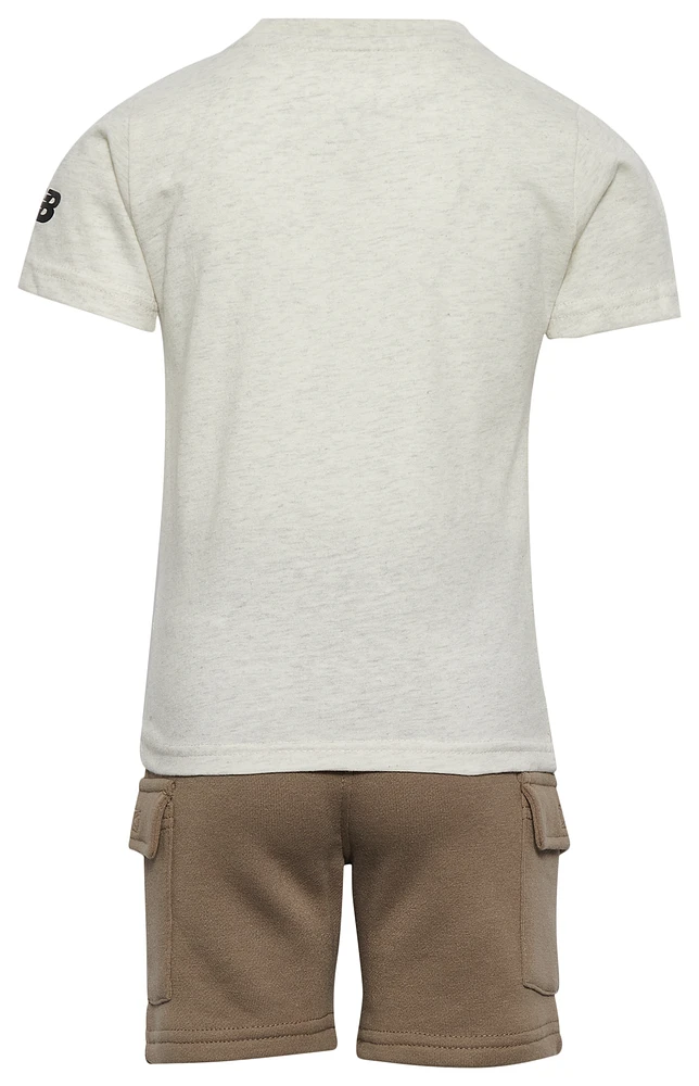 New Balance Ensemble avec t-shirt 9060 et short cargo - Garçons, maternelle