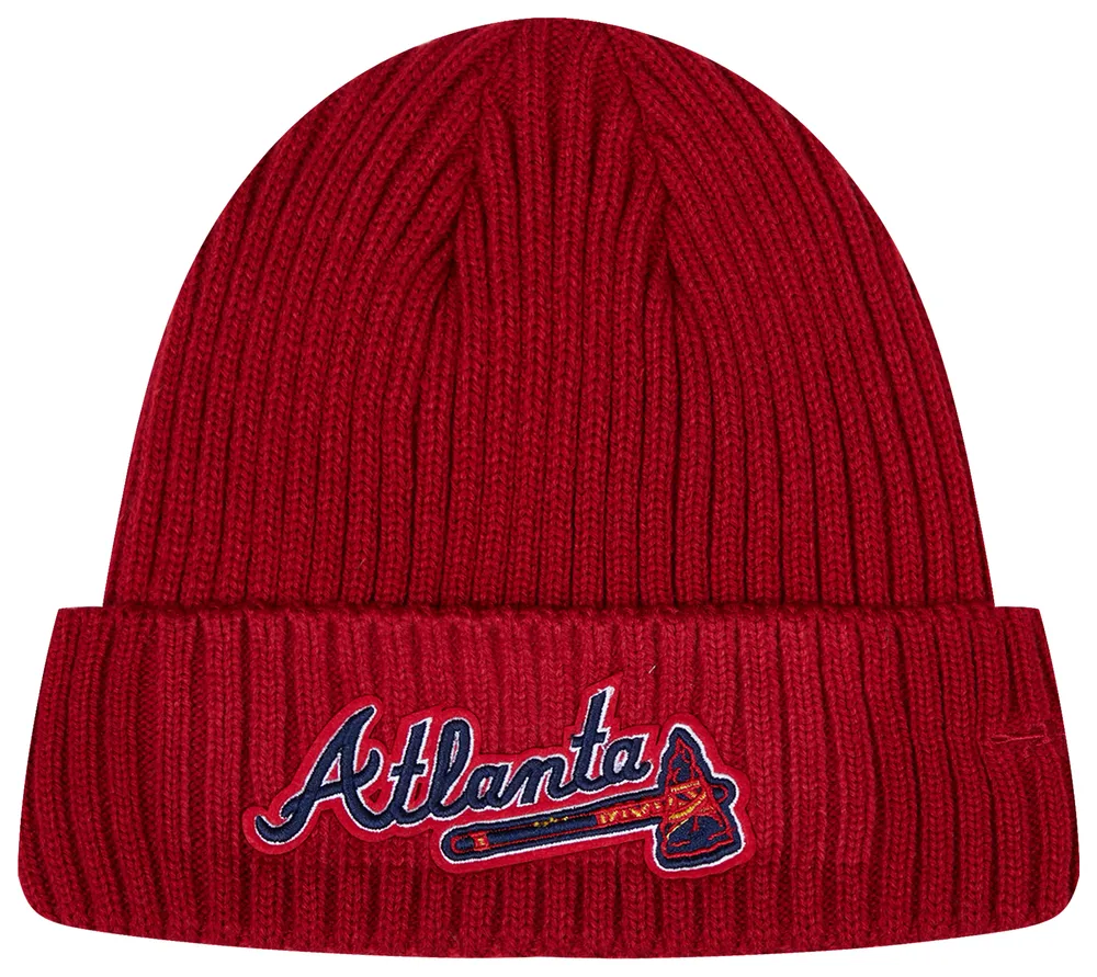 Pro Standard Braves Classic Core Beanie - Men's