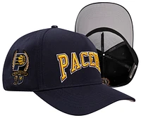 Pro Standard Pacers Crest Emblem Flatbrim Snapback - Men's