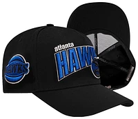 Pro Standard Hawks Royalty Curved Brim Snapback - Men's