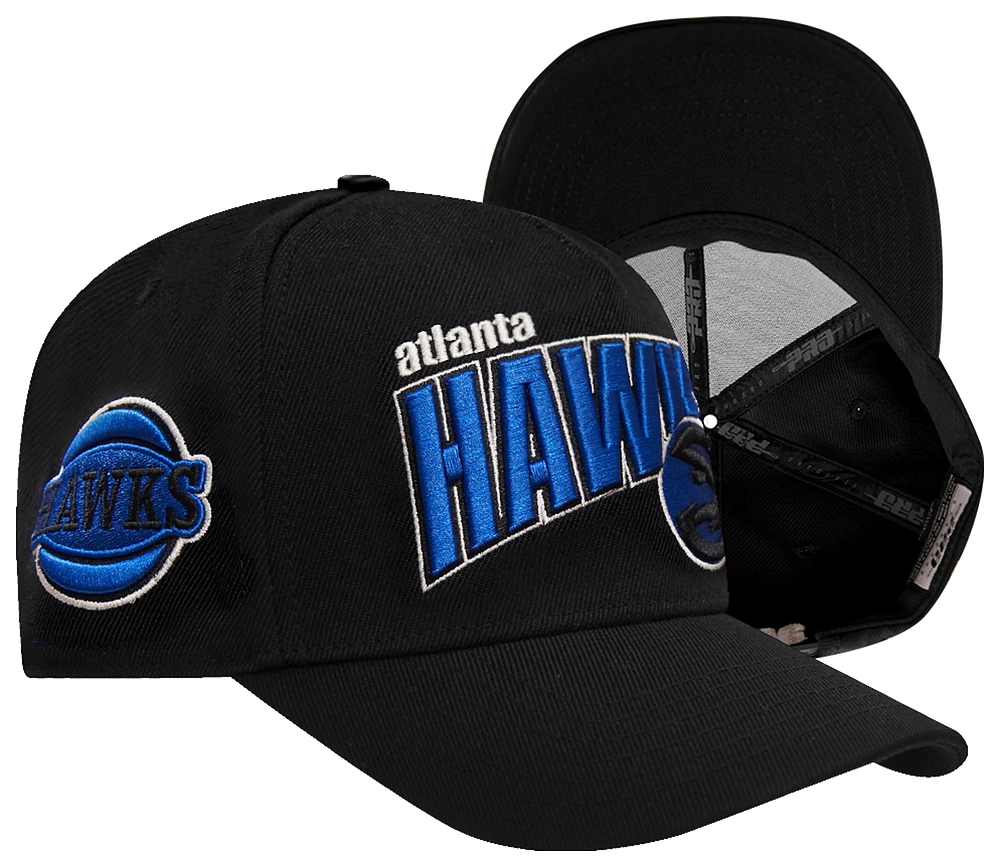 Pro Standard Mens Pro Standard Hawks Royalty Curved Brim Snapback - Mens Black/Black Size One Size