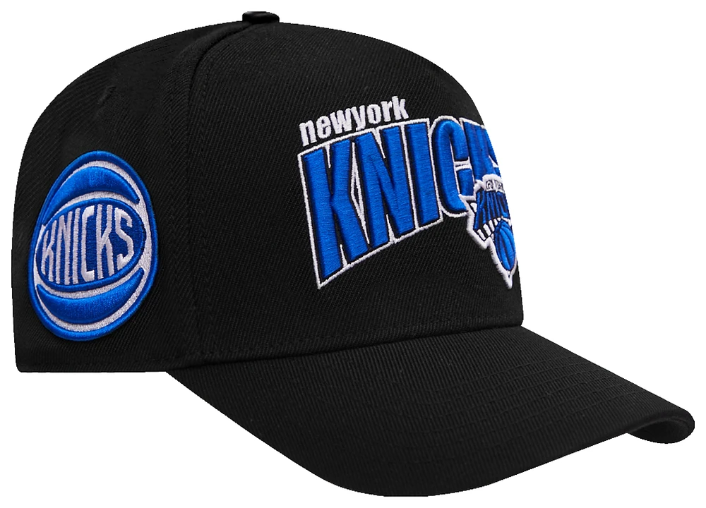 Pro Standard Mens Pro Standard Knicks Royalty Curved Brim Snapback - Mens Black/Black Size One Size