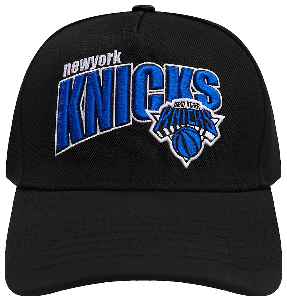 Pro Standard Mens Pro Standard Knicks Royalty Curved Brim Snapback - Mens Black/Black Size One Size