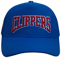 Pro Standard Clippers Crest Emblem Flatbrim Snapback - Men's