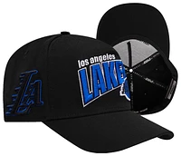 Pro Standard Lakers Royalty Curved Brim Snapback - Men's