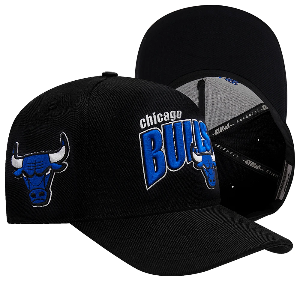 Pro Standard Mens Pro Standard Bulls Royalty Curved Brim Snapback - Mens Black/Black Size One Size