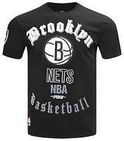 Pro Standard NETS OLD ENGLISH SJ TEE - Men's