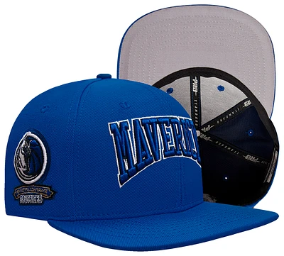 Pro Standard Mens Pro Standard Mavericks Crest Emblem Flatbrim Snapback - Mens Blue/Blue Size One Size