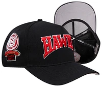 Pro Standard Mens Pro Standard Hawks Crest Emblem Flatbrim Snapback - Mens Black/Black Size One Size