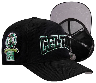 Pro Standard Mens Pro Standard Celtics Crest Emblem Flatbrim Snapback - Mens Black/Black Size One Size