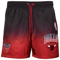 Pro Standard Bulls OS Letters Ombre Woven Shorts - Men's
