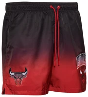 Pro Standard Bulls OS Letters Ombre Woven Shorts - Men's