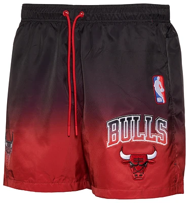 Pro Standard Bulls OS Letters Ombre Woven Shorts - Men's
