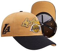 Pro Standard Mens Pro Standard Lakers Script Pinch Front Snapback - Mens Yellow/White Size One Size